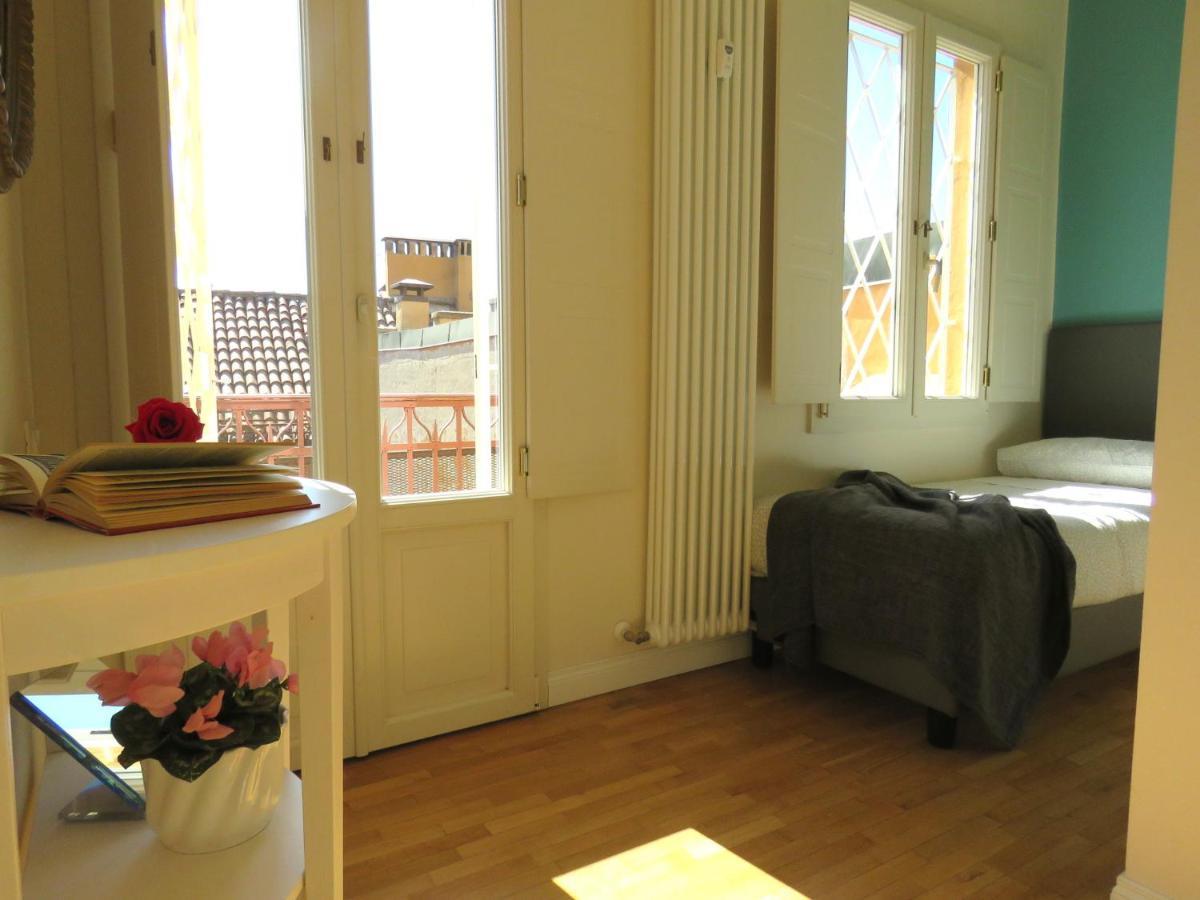 Montegrappa Apartment Bologna Bagian luar foto