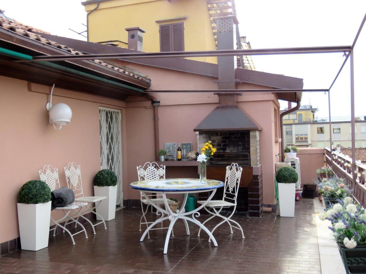 Montegrappa Apartment Bologna Bagian luar foto