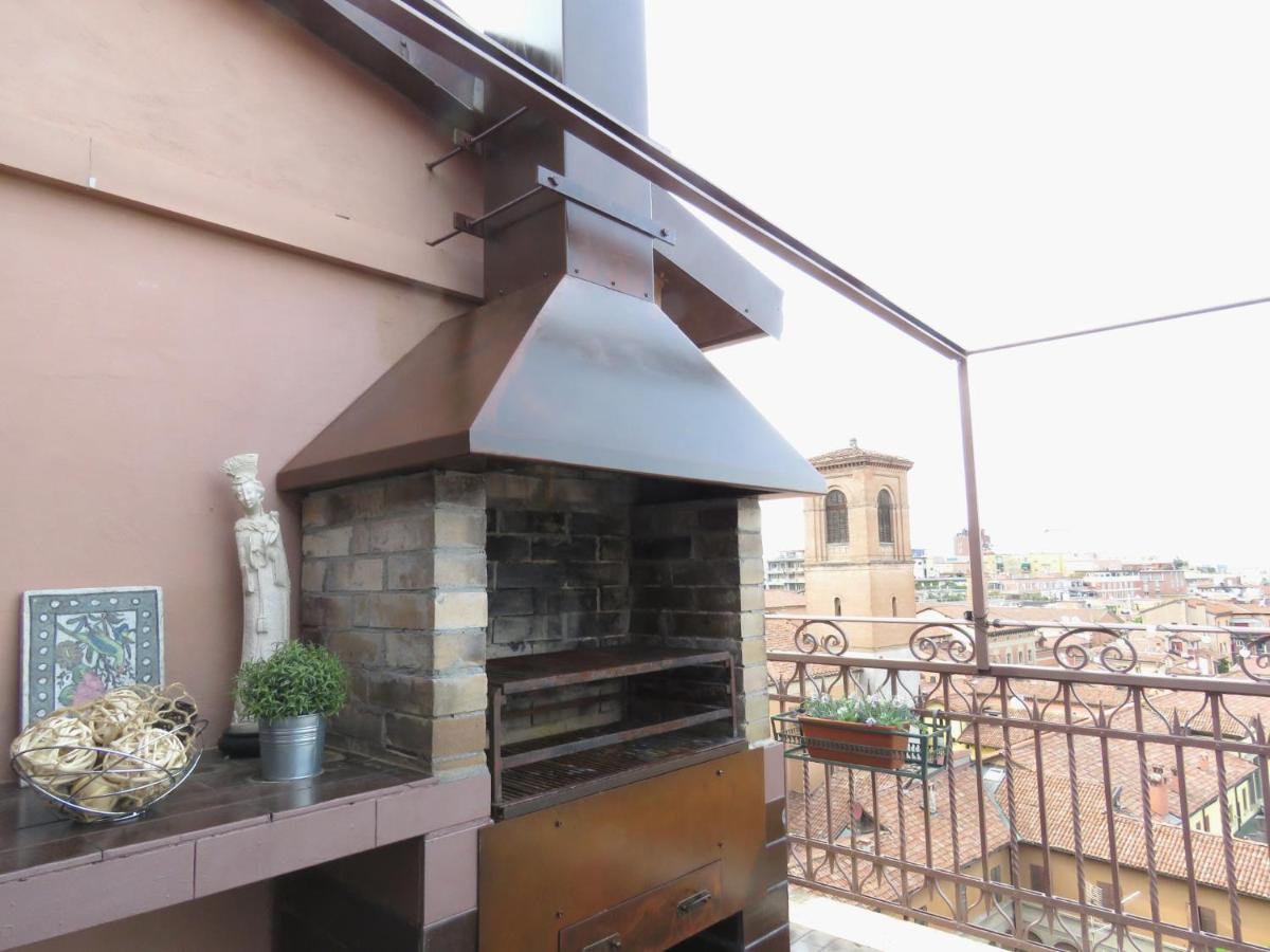 Montegrappa Apartment Bologna Bagian luar foto